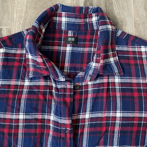 Women’s Uniqlo flannel - blue, red, white - Picture 3 of 10